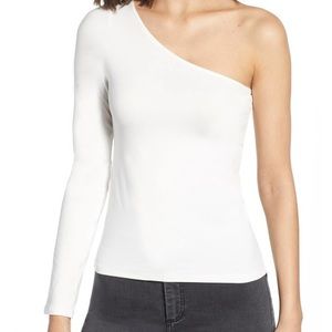 PST one shoulder